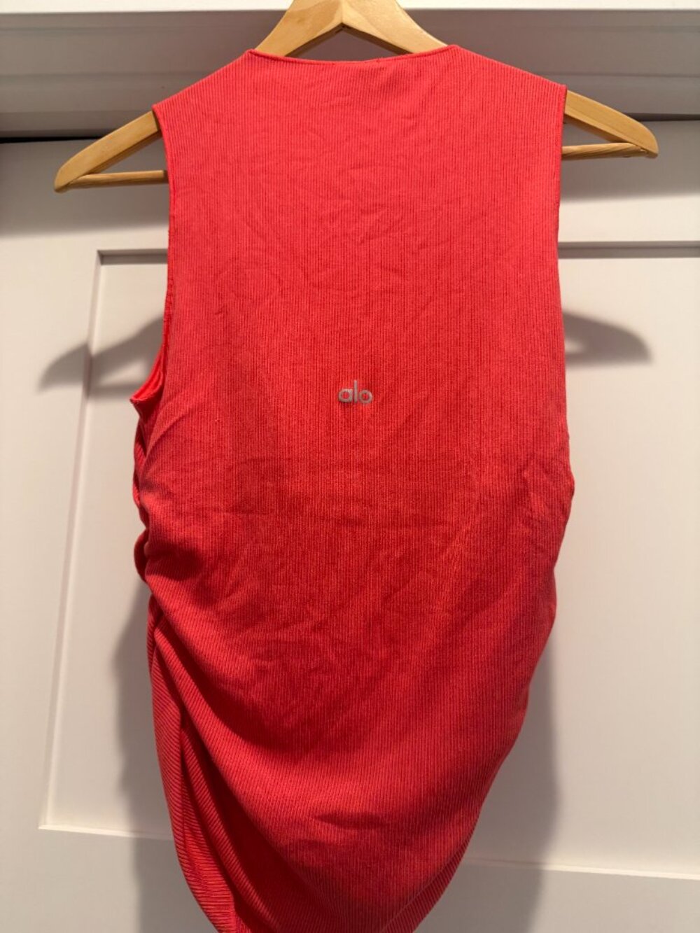Alo Ribbed En Pointe Tank - Picture 7 of 8